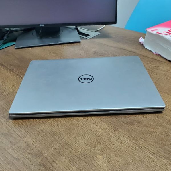 Dell Inspiron P74G, Core i5-8250U@1.8GGz, 8G, 256G SSD
