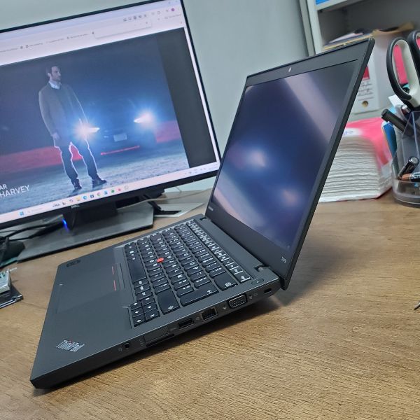 Lenovo ThinkPad T440s, Core i5-4300U CPU@2.50GHz, 8G, 500G HDD, 14 pouces